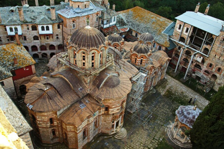 Hilandar će do kraja godine zasijati starim sjajem