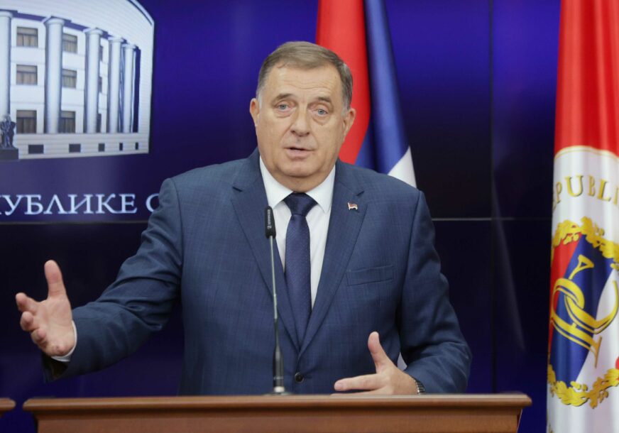 Dodik PODRŽAO INICIJATIVU da se učenicima nižih razreda obezbijedi BESPLATAN obrok