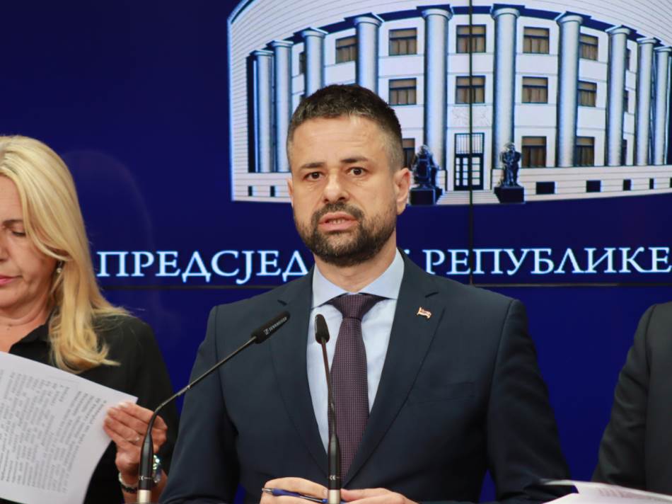 Amidžić: Ne prihvatamo da se Šmitove odluke ugrade u budžet institucija