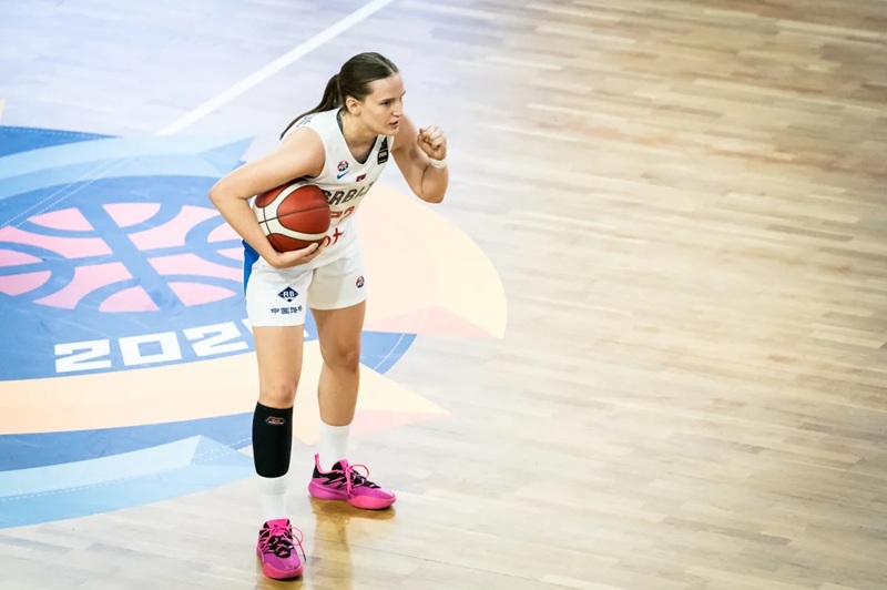 Košarkašica iz Zvornika Milica Dragičević (18) produžila ugovor sa Crvenom zvezdom: “Moji snovi su se ostvarili” (FOTO)