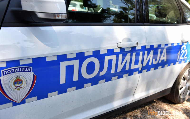 U Crnjelovu teško povrijeđen vozač mopeda, zadržan u bolnici