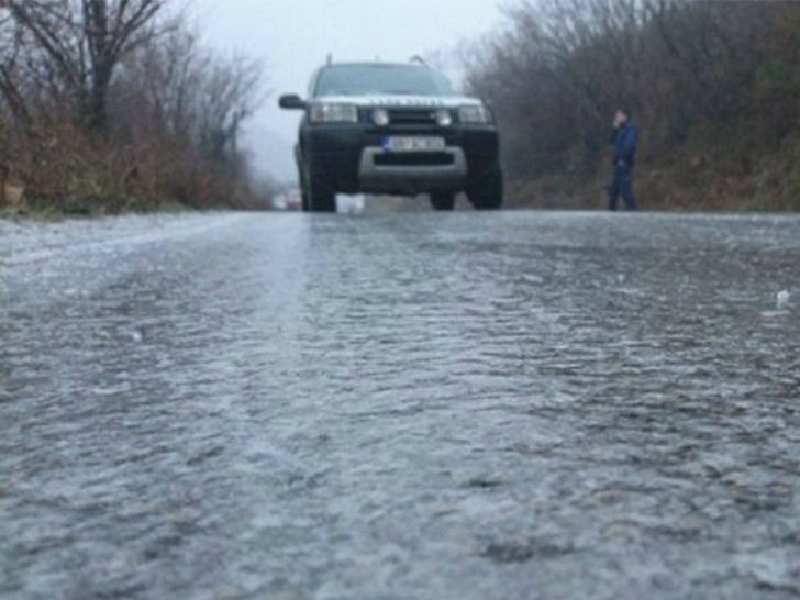 Oprezno zbog poledice