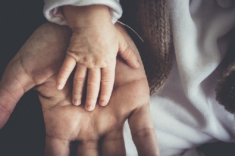 Bake i deke često sumnjaju u gene potomaka: Utvrđivanje očinstva ne podnose uvijek roditelji