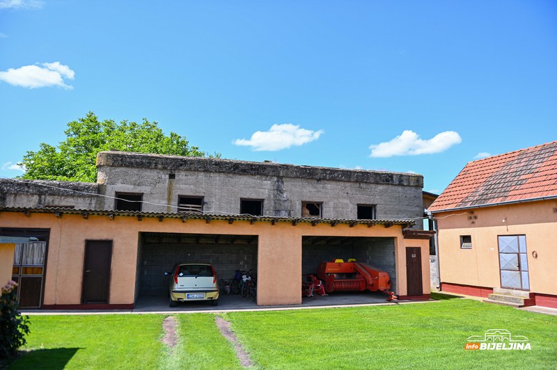 Njemački bunker u dvorištu Blagojevića: Nema nikakvu namjenu, ali nas je više puta spasio (FOTO)