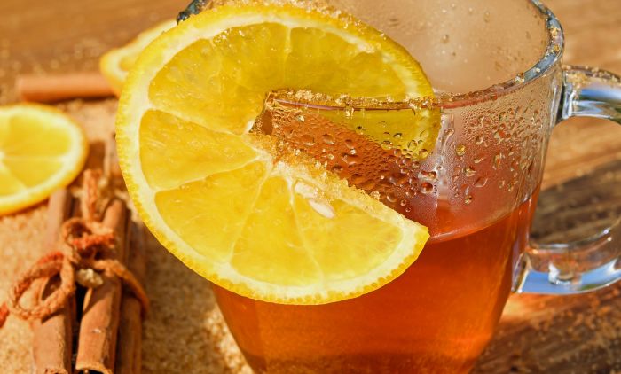 Zvuči nemoguće, ali je istinito: Vruć čaj tokom ljeta hladi bolje od sladoleda