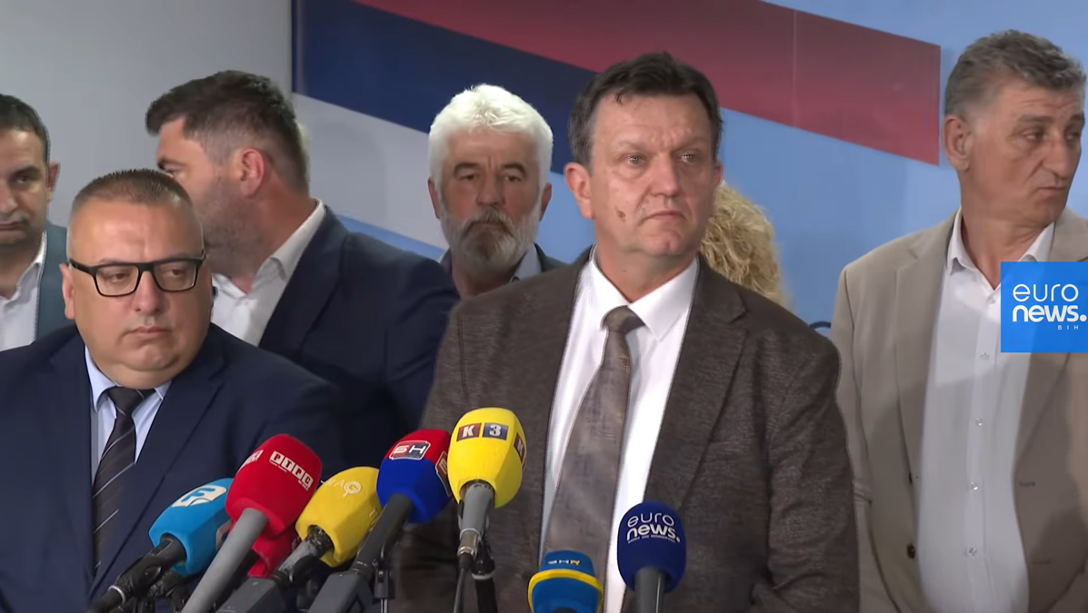 Šta se desilo u Banjaluci: Petrović napustio pres dok je Blanuša pričao (VIDEO)