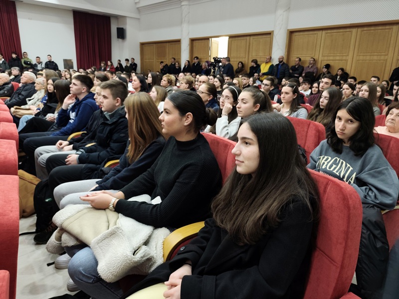 Bijeljina: Svetosavska akademija uz poruku da se čovjek mjeri riječju i odgovornošću