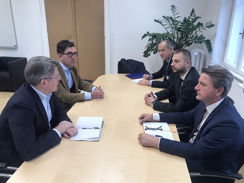 “NASTAVAK SARADNJE” Nešković i Emrić u ime Zelenog kluba BiH razgovarali s direktorom Sekretarijata Energetske zajednice Evrope