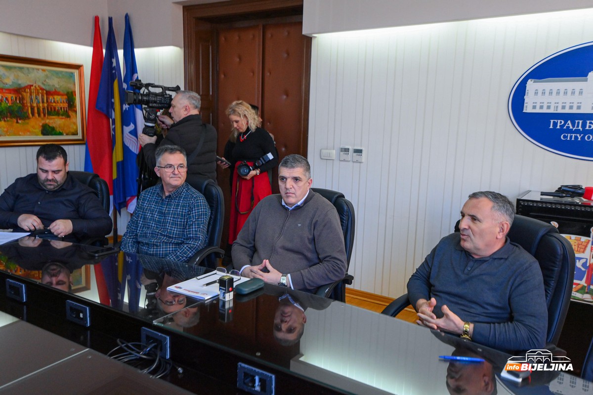 Poznat datum otvaranja nove autobuske stanice u Bijeljini, staru izmiješaju iz centra grada (FOTO)