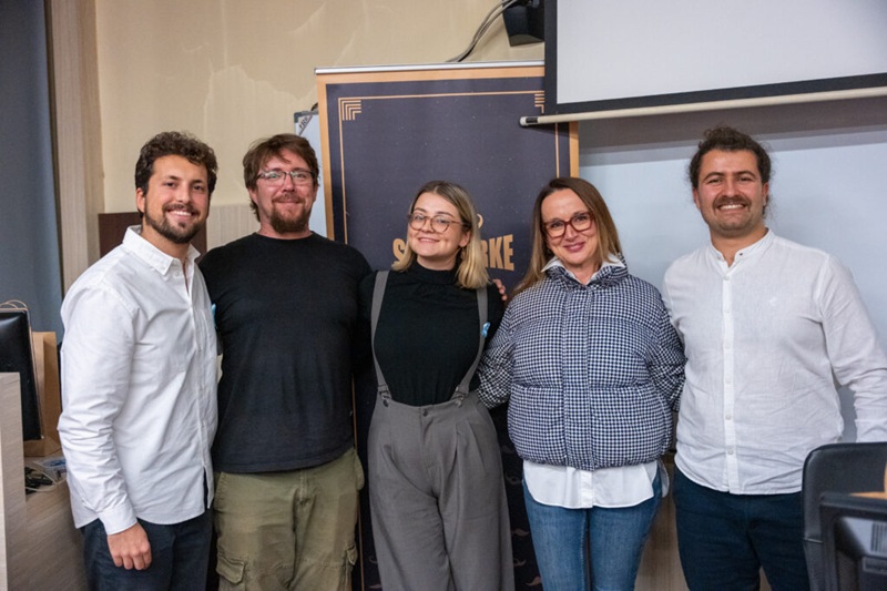 Mladi budući ljekari u akciji: Svakodnevno edukuju vršnjake o raku prostate, testisa i dojke na fakultetima u Banjaluci