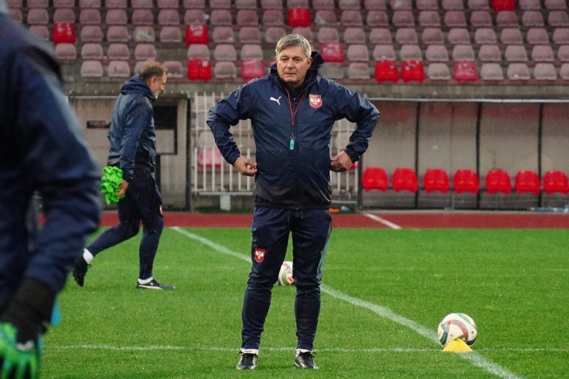 Piksi: Ne razumeš moje izmene? Šta da ti radim kad si glup
