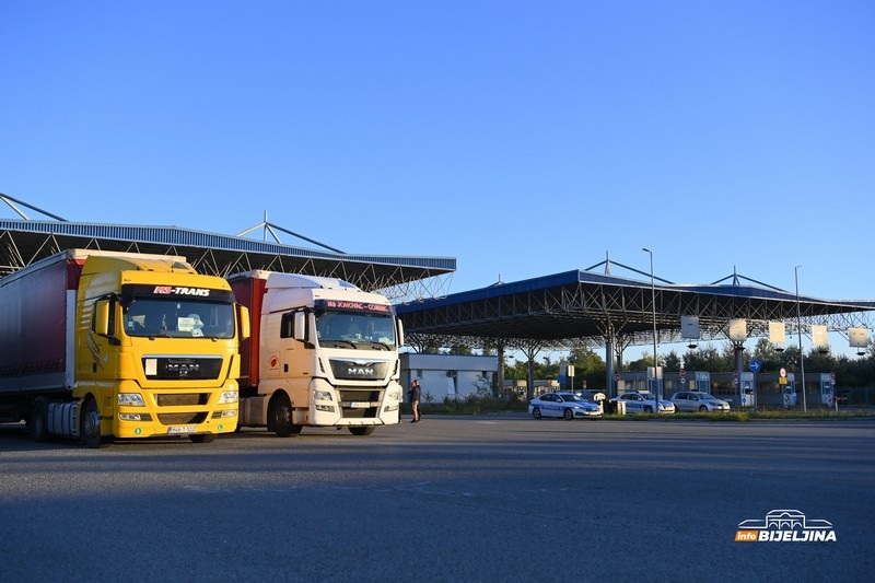 Prevoznici upozoravaju: Ako izmjestimo kamione, transport će biti skuplji za 35 odsto