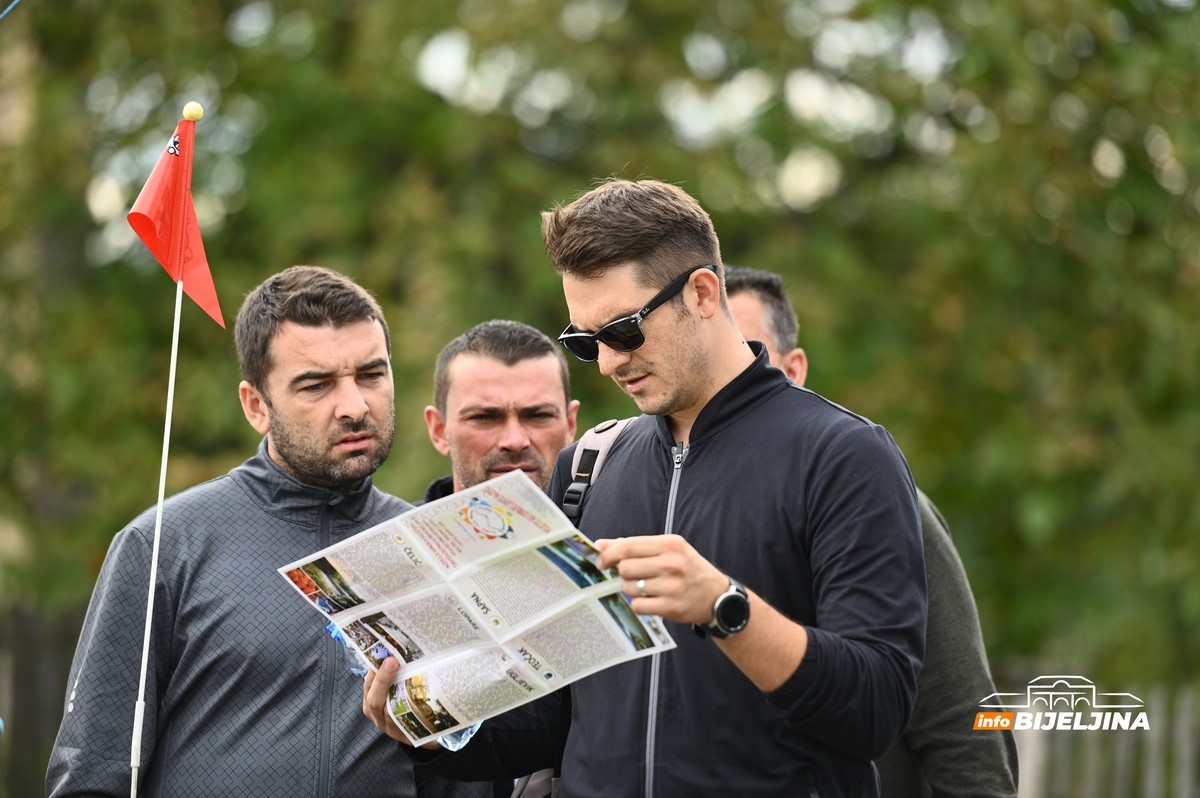 SARADNJA PET OPŠTINA IZ RS I FBIH Biciklijada promoviše podmajevički turizam (FOTO)