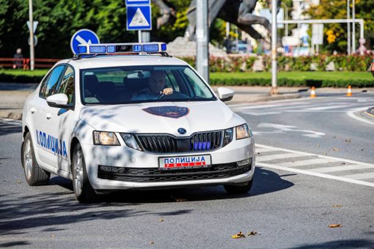 Državljanin Srbije nakon svađe ostavio povrijeđenu suprugu na auto-putu