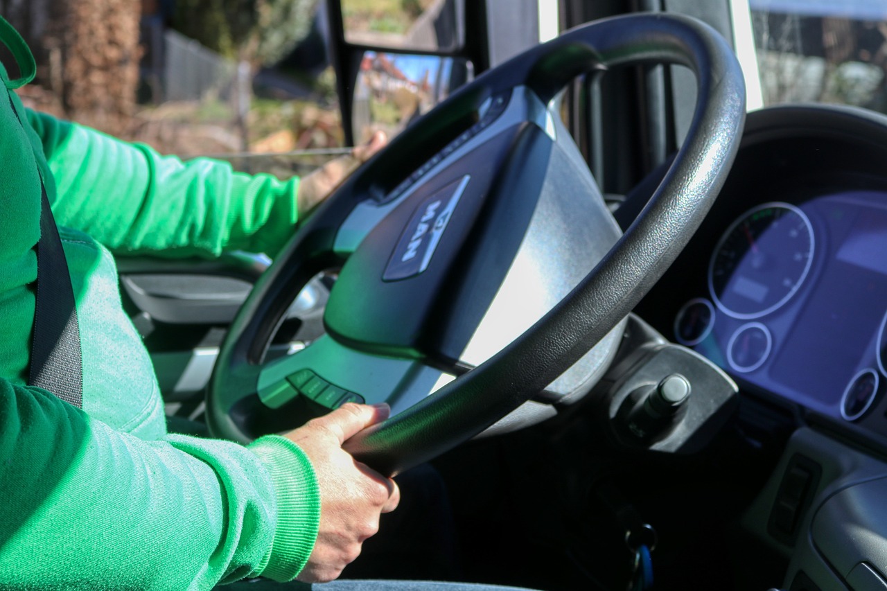 Sa tri promila vozio kamion sa prikolicom na auto-putu