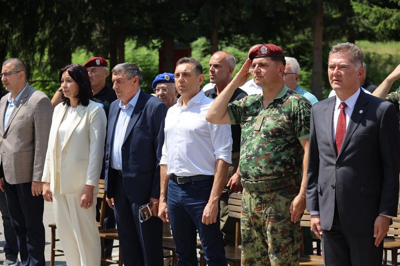 Vulin: Srpska vojska je ono što čini srpsku državu (FOTO)