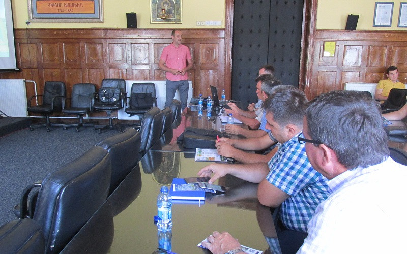 Onlajn platoforma za praćenje poljoprivredne proizvodnje