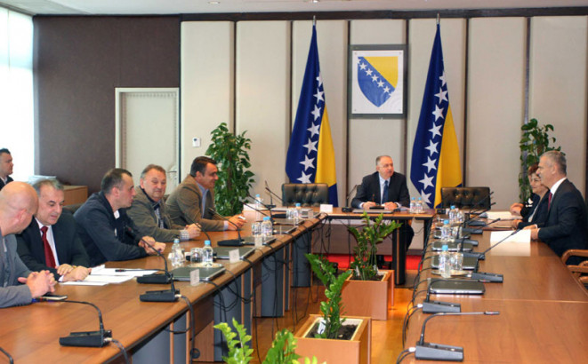 Sudije daju novu šansu, poslanici u ćorsokaku