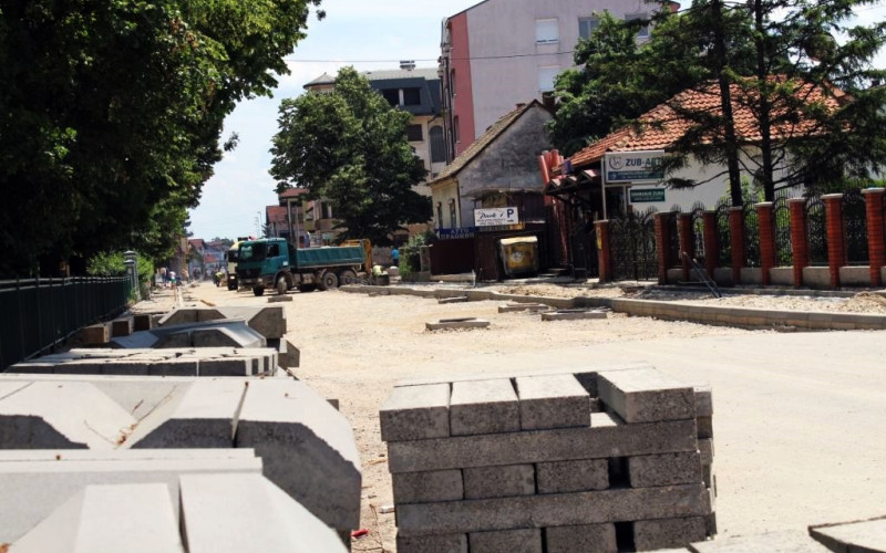 Uskoro asfaltiranje ulica oko Bolnice i Doma zdravlja