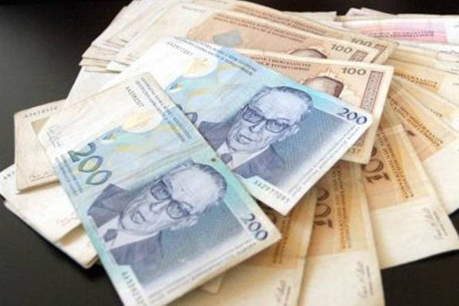 Mikrokreditne organizacije zaradile 8,3 miliona na kamatama i do 43 odsto!