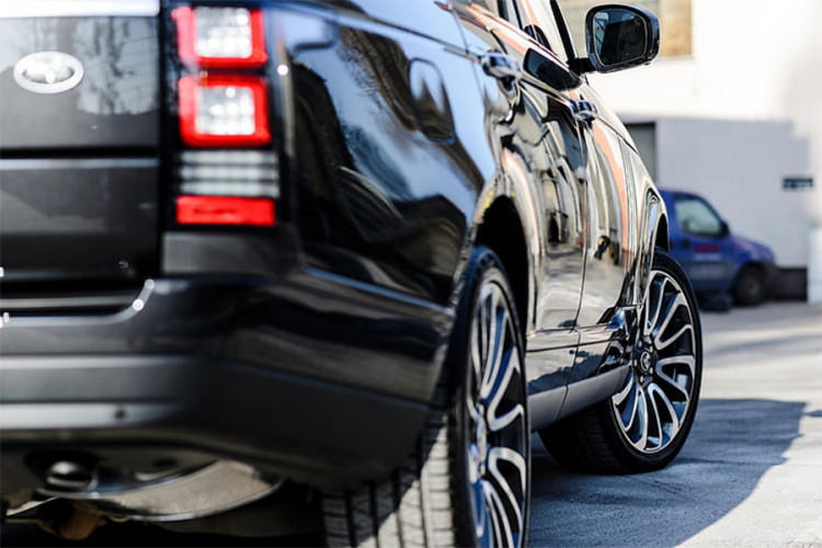 Za nabavku službenih automobila bh. institucije u 2018. godini izdvojile 9 miliona KM
