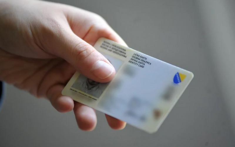 Lični podaci građana servirani na tacni