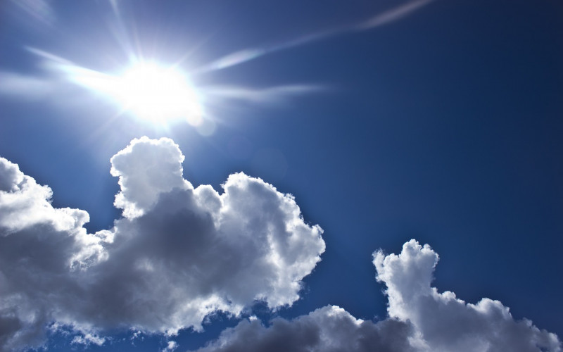 Danas toplo i sunčano, sa povremenim pljuskovia