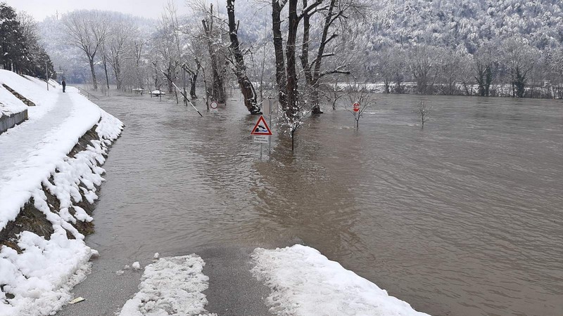 Proglašena vanredna situacija u Zvorniku! (FOTO)