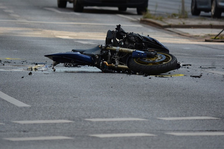 Poginuo dvadesetdvogodišnji motociklista
