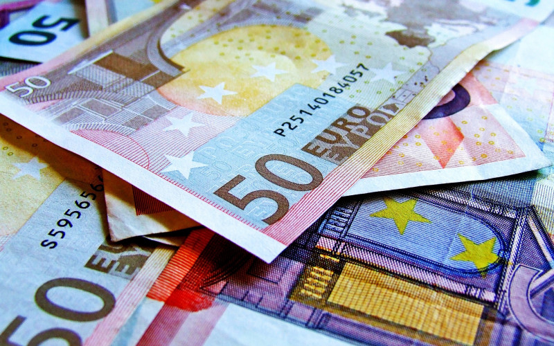 Građani Srpske se zadužuju za preživljavanje