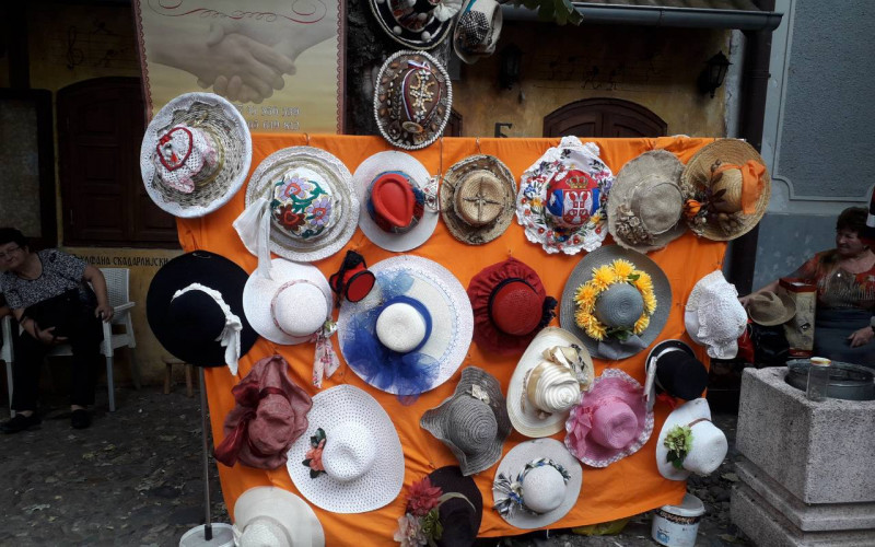 Semberci imaju najljepši etno – šešir u Beogradu