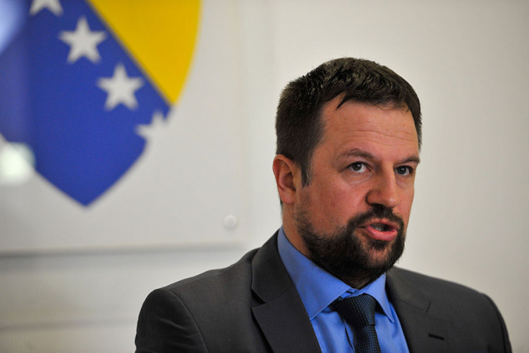 Bandić: Deficitarne radnike ne šaljemo u inostranstvo