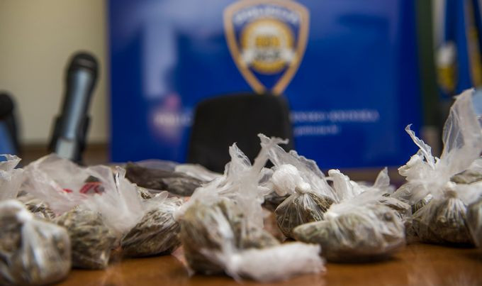 Hapšenje i pljenidba droge