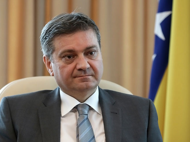 Zvizdić: Srbija neće odlučivati o granicama BiH, niti su Srbija i RS jedno