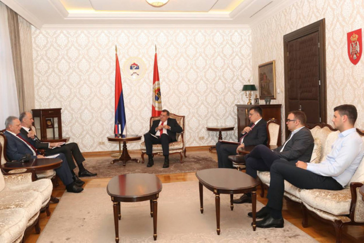 Posao za 81 asistenta na dva javna univerziteta u RS