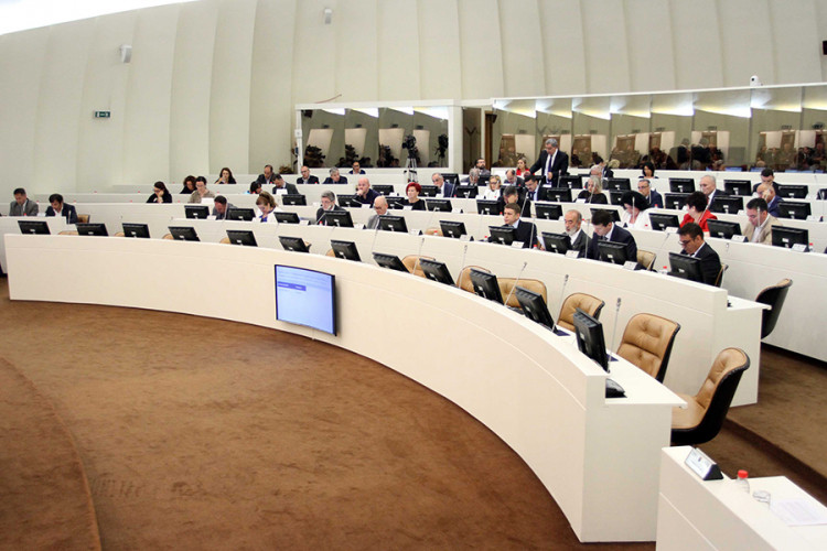 Svaki šesti poslanik preletač