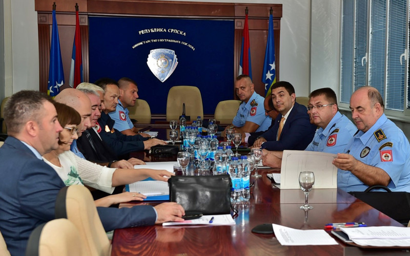 MUP RS podnio izvještaje protiv 28 osoba zbog krijumčarenja migranata