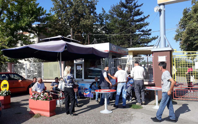 Radnici „Žitoprometa“ umjesto kifli doručkuju bensedine, a gazda bi u fotelju predsjednika RS