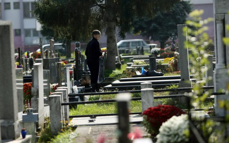 Porodicama preminulih pomoći novčanim prilogom, a ne nošenje cvijeća