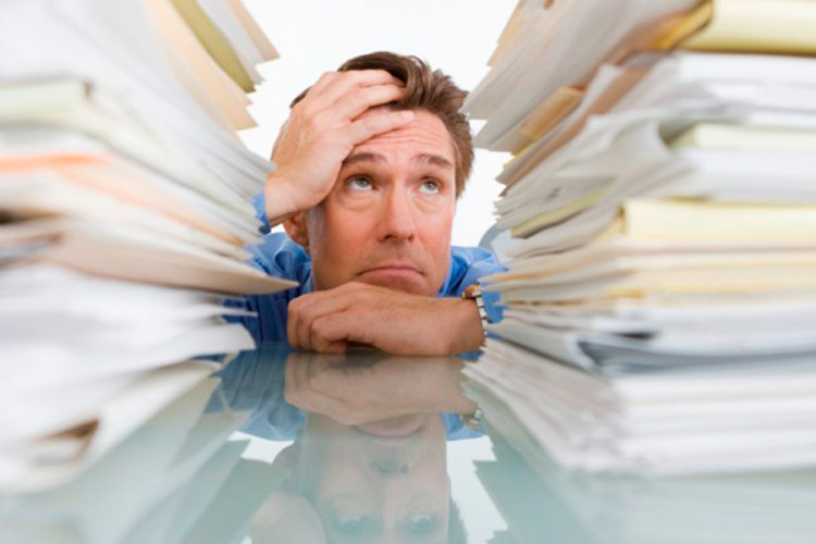 Politički uticaj najveći problem administracije u BiH