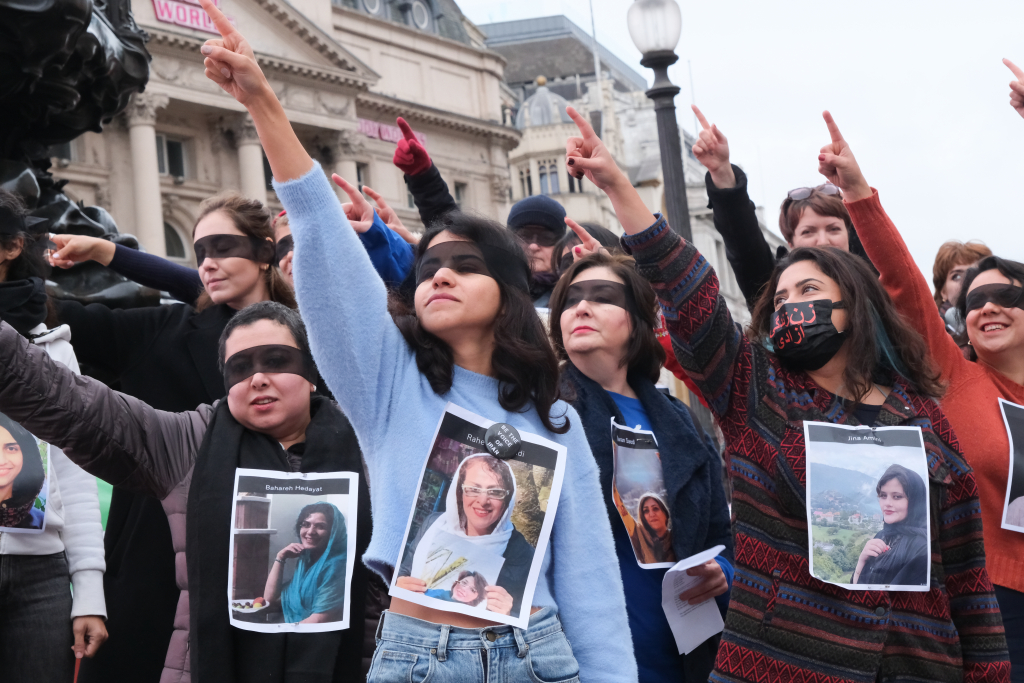 Velika pobjeda žena u Iranu: Ukinuta policija za moral