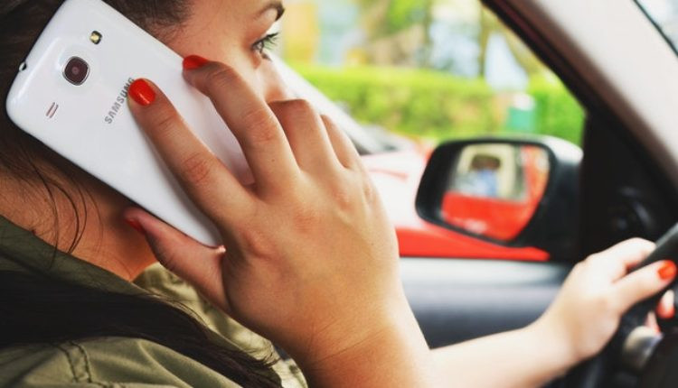 6,5 odsto građana Srpske telefonira dok vozi