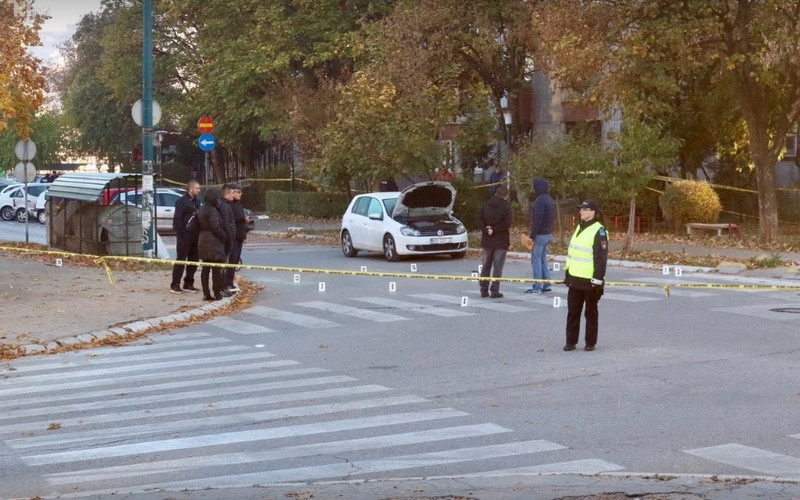 Drugi ranjeni policajac reanimiran, ljekari se bore za njegov život