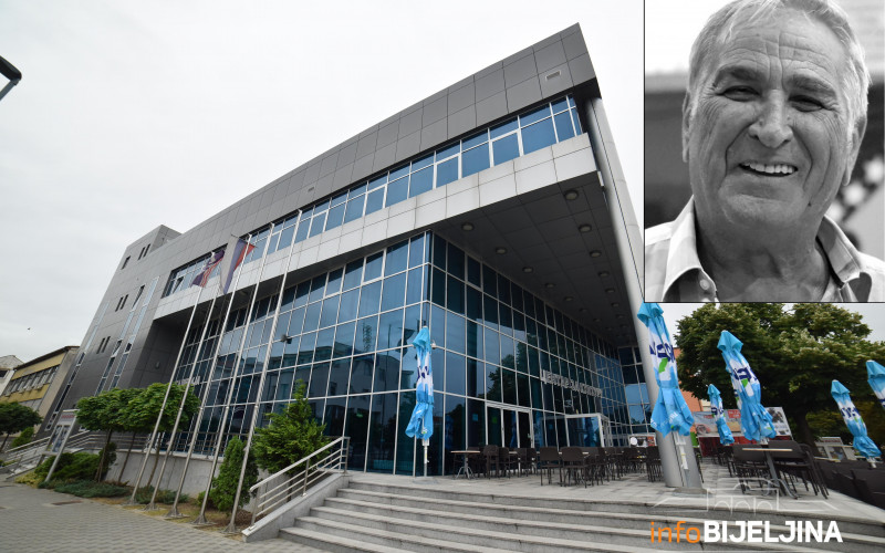 Sutra komemoracija povodom smrti doktora Mladena Popovića