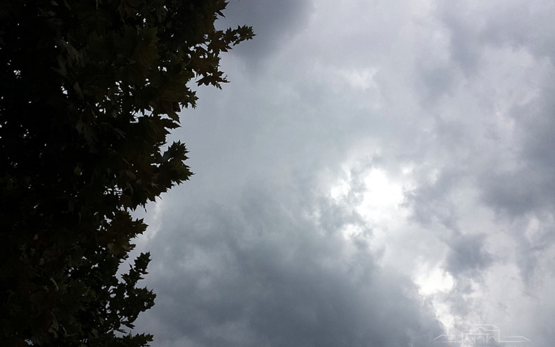 Danas promjenljivo oblačno. ponegdje kiša