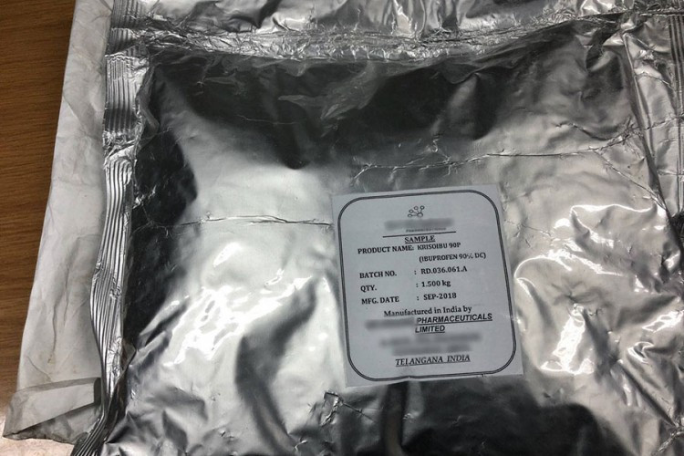 Umjesto lijeka pronašli 1,5 kg kokaina