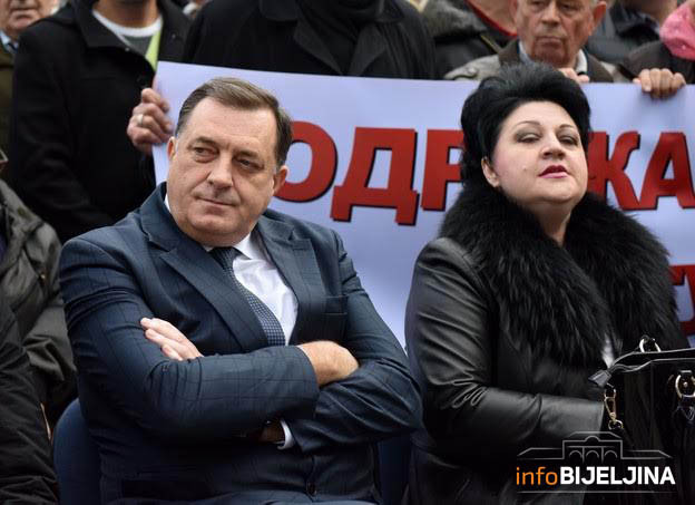 Besplatan stan za Milicu Marković skupo platili građani