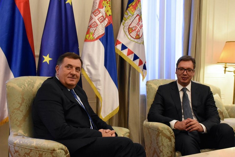 Dodik na sastanku s Vučićem u Beogradu