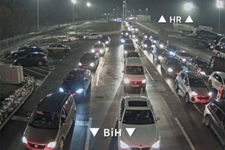 Gužve na granicama, duža zadržavanja na ulazu u BiH