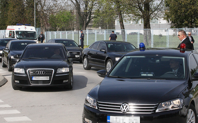 Bijeljina prednjači po broju službenih automobila među gradovima Srpske